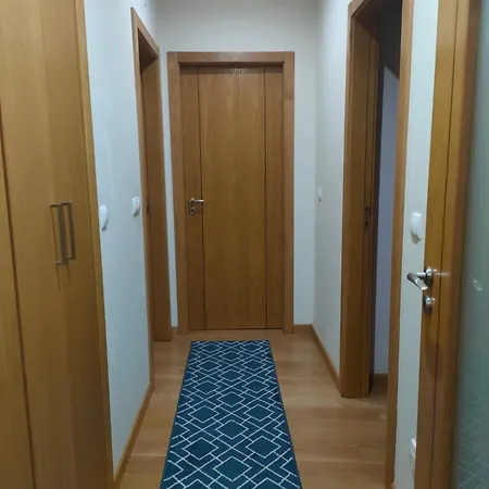Adalberto Nascimento Luxury Aparta-hostel At Colinas Do Cruzeiro * Odivelas (Lisbon)