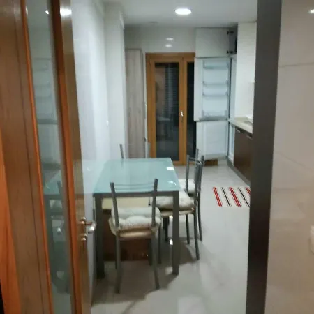 Adalberto Nascimento Luxury Aparta-hostel At Colinas Do Cruzeiro Odivelas (Lisbon)