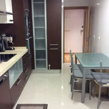 Adalberto Nascimento Luxury Aparta-hostel At Colinas Do Cruzeiro Odivelas (Lisbon)